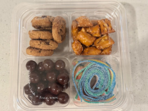Sour Belt Snackle Pack