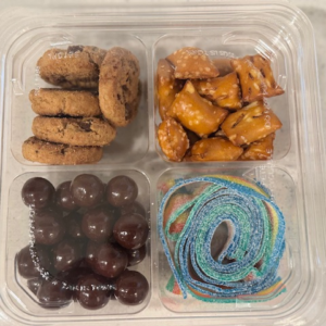 Sour Belt Snackle Pack